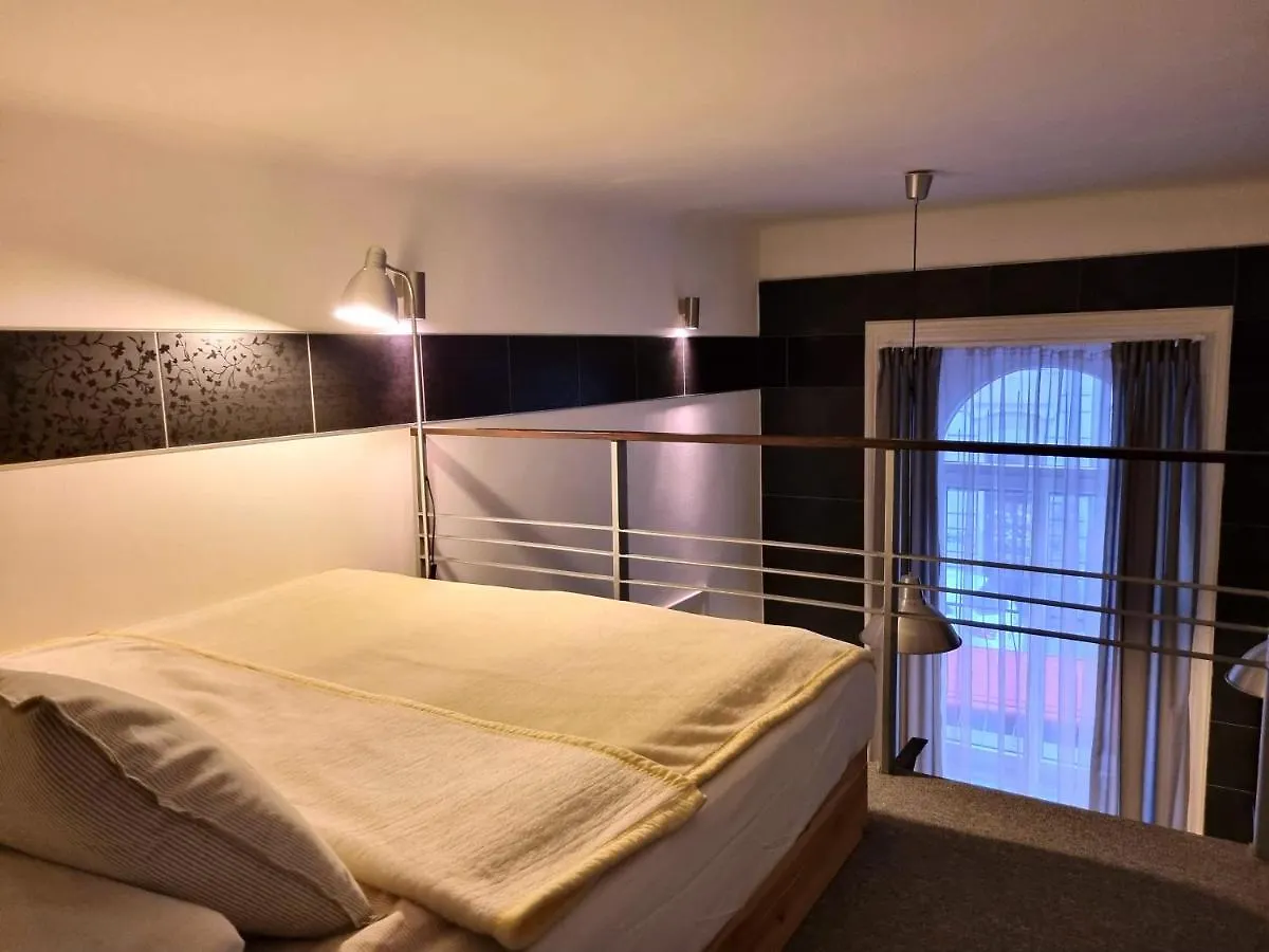 Z Loft Central Apartment Budapest