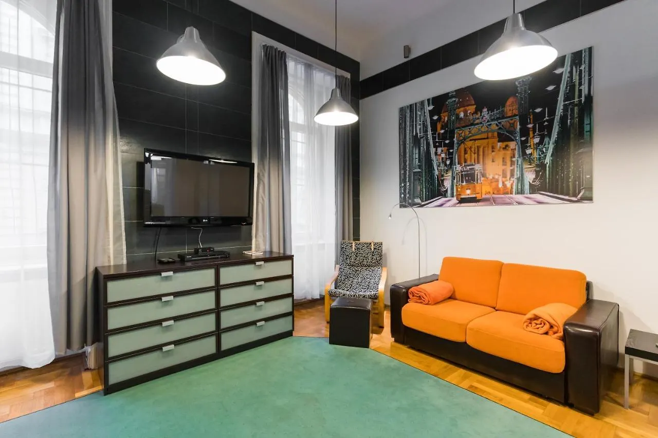 Z Loft Central Apartment Budapest